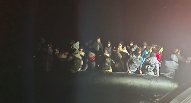 Çanakkale açıklarında 72 kaçak göçmen kurtarıldı