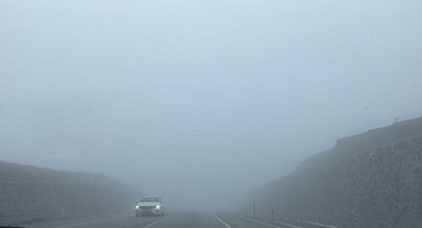 Çankırı'da sis görüş mesafesini düşürdü