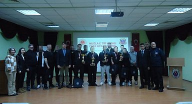 Cezaevinde masa tenisi turnuvası heyecanı yaşandı