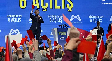 CHP Genel Başkanı Özel, Mersin'de iktidara kırmızı kart gösterme çağrısında bulundu