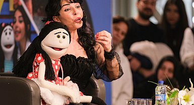 Çocuklar Kocaeli'de 'Kukla Marmelat'a bayıldı