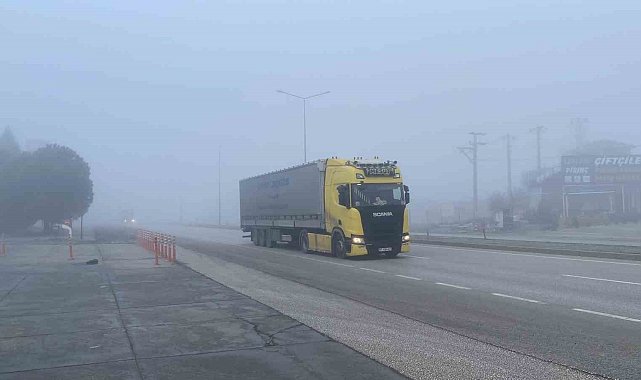 Çorum'da sis ulaşımı olumsuz etkiledi