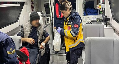 Denizin ortasında fenalaşan balıkçıya sağlık ekiplerinden hızlı müdahale