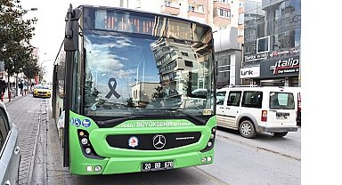 Denizli Büyükşehir'den siyah kurdeleli anma