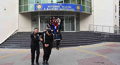 Dinlene dinlene dolandırmışlar