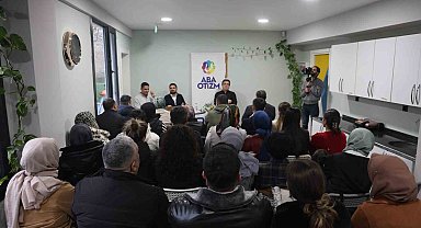 Diyarbakır'da otizmli çocukların ailelerine seminer verildi