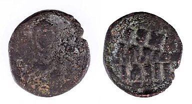 Doğu Roma İmparatorluğu Dönemi'ne ait bulduğu sikkeyi müzeye bağışladı