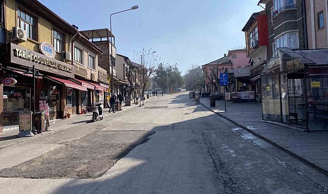 Dondurucu soğuk nedeniyle tarihi bölge boş kaldı