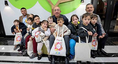 DOSD Meram'ın özel çocuklarıyla Şivlilik toplayan Başkan Kavuş hastanedeki çocukları da unutmadı