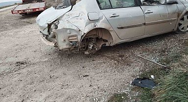 Duvara çarpan otomobil sürücüsü ağır yaralandı