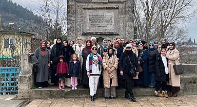 Edebiyat mirasını yaşatanlar Sakarya'nın tarihini ve güzelliklerini keşfetti