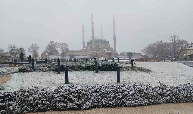 Edirne'de kar yağışı