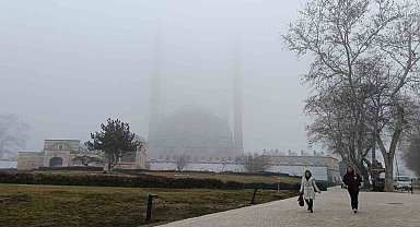 Edirne'de sis etkili oldu, görüş mesafesi düştü