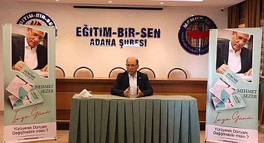 Eğitim-Bir-Sen Adana Şubesi eski başkanı yazdığı kitabını sendika binasında imza günü etkinliği yaptı