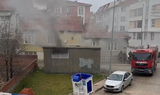 Elektrik trafosundaki yangın paniğe sebep oldu
