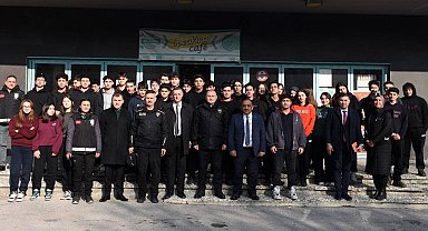 Emniyet Müdürü Baybaba, öğrencilere polisliği anlattı