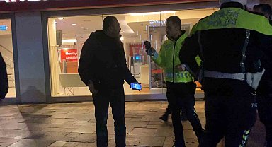 Emniyet uygulamasını gördü, "Para çekmeye geldim" diye kendini savundu