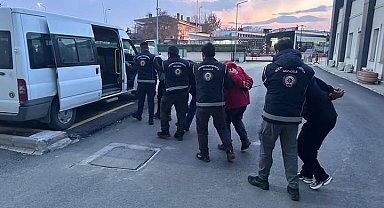 Erzincan'da göçmen kaçakçılığı suçundan 4 kişi tutuklandı