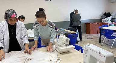 Esenyurt'ta 53 branşta 20 bin kursiyere kültür sanat eğitimi