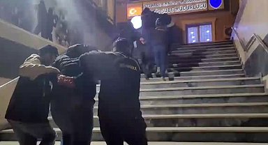 Esenyurt'ta bir genci dövüp kaçırmaya çalışan magandalar yakalandı