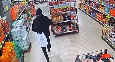 Esenyurt'ta bir şahıs bıçakla market çalışanını tehdit ederek 200 bin lirayı gasp etti