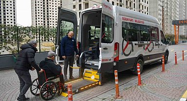 Esenyurt'ta engelli ve yaşlılara özel ulaşım desteği