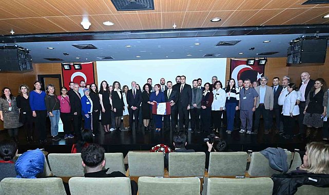 Eskişehir Şehir Hastanesi, tüm bloklarıyla akredite olan ilk şehir hastanesi oldu