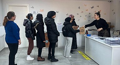 Eskişehir'de hijyenik ped desteğine devam