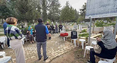 Fatma Girik, mezarı başında anıldı