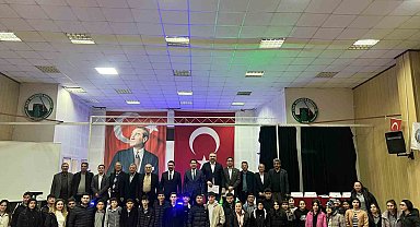 Feke'de Karacaoğlan gençlere aktarıldı