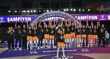 Ferhatoğlu Edremit Belediyesi Gürespor, ING Kadınlar Federasyon Kupası şampiyonu oldu