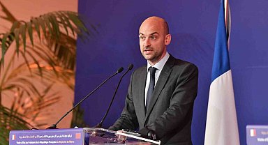 Fransa'dan Grönland açıklaması: "AB, egemen sınırlarına saldırıya izin vermeyecek"