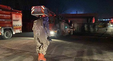 Gaz dolum tesisindeki sızıntı ekipleri harekete geçirdi
