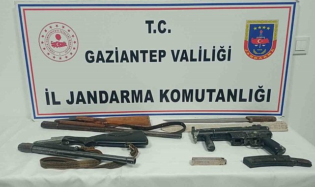 Gaziantep'te 18 adet kaçak silah ele geçirildi