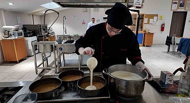 Gediz'de genç aşçılar hem üretiyor hem kazanıyor