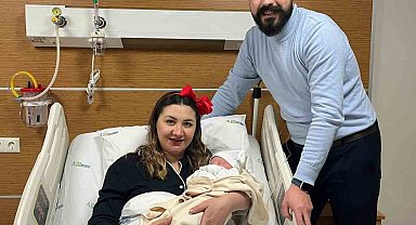 Giresun'da 2025'in ilk bebeği dünyaya geldi
