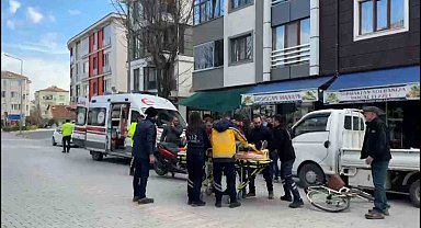 Gönen'de motosiklet ve bisiklet çarpıştı: 1 yaralı