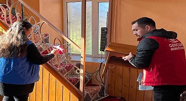 Gönüllü gençlerden alkışlanacak hareket!