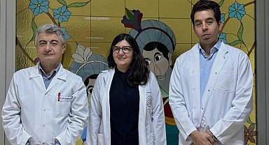 Göz Hastalıkları Anabilim Dalı'nın rehber niteliğindeki kitabı yayımlandı