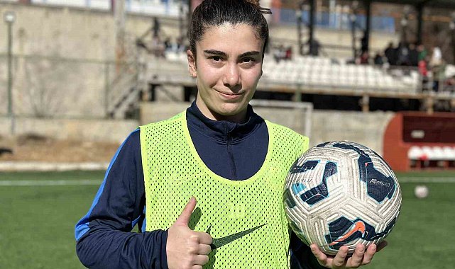 Gürcistanlı Maiko Bebia, Yüksekovaspor'a transfer oldu