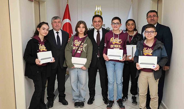 Haliliye'de başarılı öğrenciler ödüllendirildi