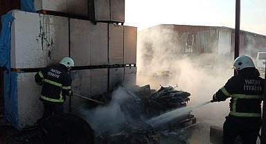 Hassa'da iş yeri yangını