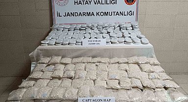 Hatay'da 87 kilo 990 gram captagon hap ve 62 kilo 400 gram toz esrar ele geçirildi