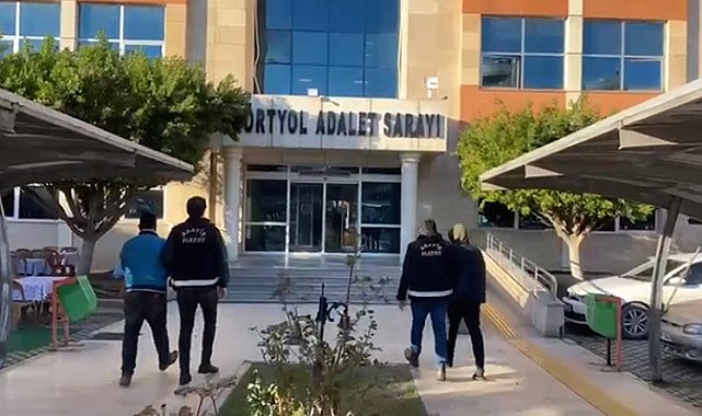 Hatay'da çeşitli suçlardan aranan 5 kişi yakalandı, 4'ü tutuklandı
