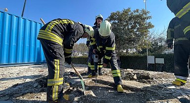 Hatay'da itfaiye personeline arama kurtarma eğitimi verildi