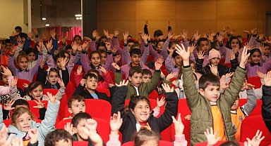 Hataylı çocuklar 'şehir' gülüyor