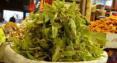 Havaların soğumasıyla vatandaşlar, bitki çaylarına yöneldi