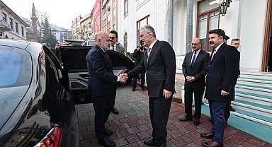 İçişleri Bakan Yardımcısı Bursa'da... Valilikte halef-selef buluşma