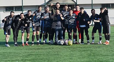 İmam Hatipliler Gençlikspor puan farkını açıyor