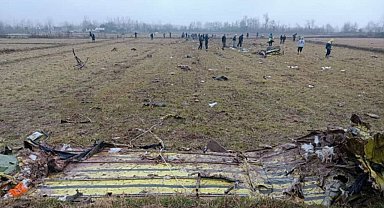 İran'da eğitim uçağı düştü: 3 ölü
